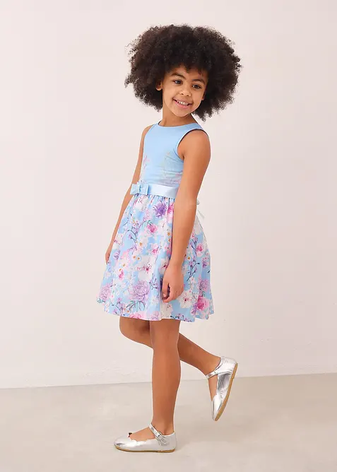 Kl&auml;nning i utst&auml;lld modell, bonprix