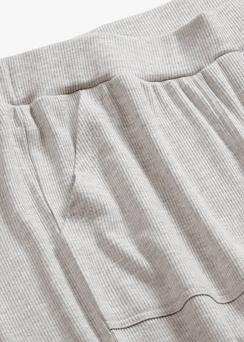 Mysbyxa av ribbat viskosmaterial, bonprix