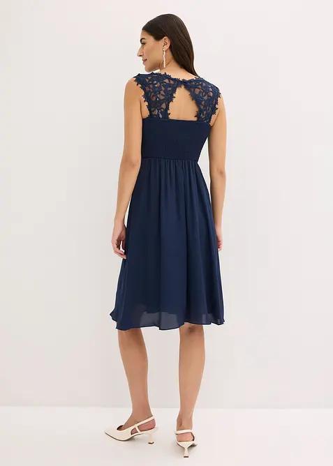 Kl&auml;nning med spets, bonprix