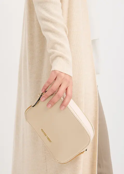 Axelremsv&auml;ska fr&aring;n Marco Tozzi, Marco Tozzi