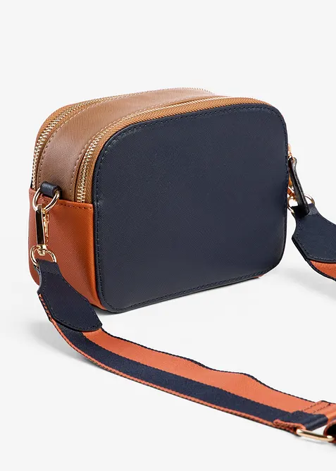 Axelremsv&auml;ska fr&aring;n Marco Tozzi, Marco Tozzi