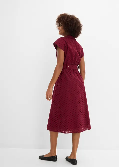 Skjortkl&auml;nning med h&aring;lm&ouml;nstrad spets, bonprix