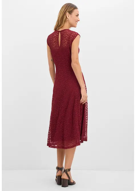 Utst&auml;lld spetskl&auml;nning, bonprix