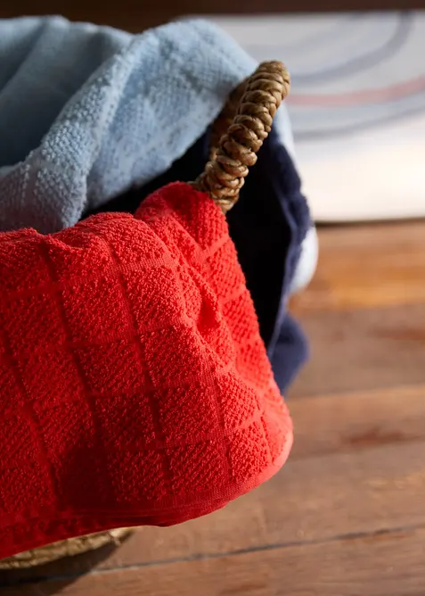 Handduk med fyrtorn, bonprix