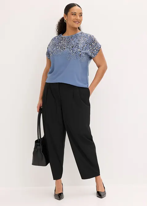 Topp med v&auml;vd inf&auml;llning och glittrande stenar, bonprix