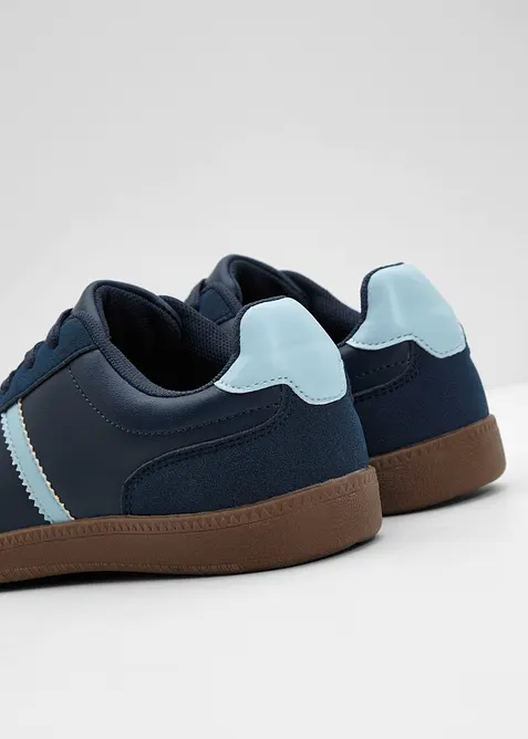 Sneakers med retrolook, bonprix