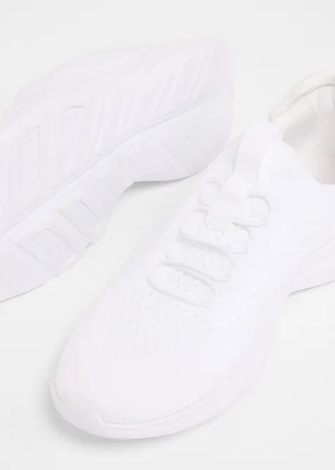 Bekv&auml;ma slip-on-sneakers av mjukt material, bonprix