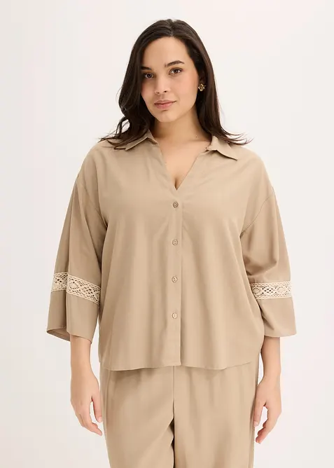 Blus i f&ouml;ljsam viskos, bonprix