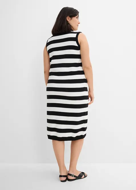 Stickad kl&auml;nning, bonprix