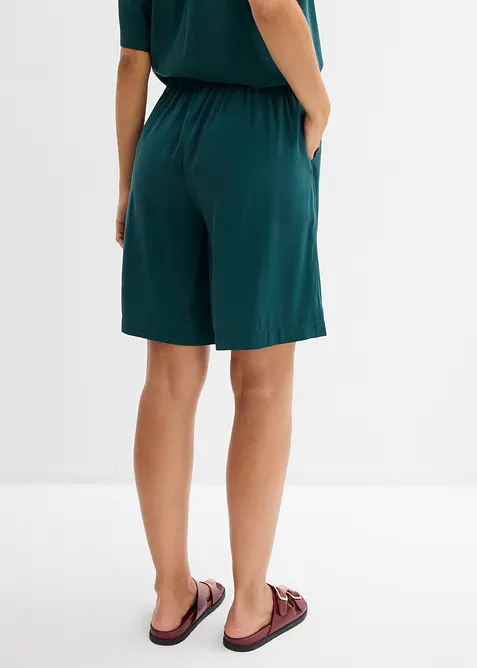 Bekv&auml;ma shorts i viskosmix, bonprix