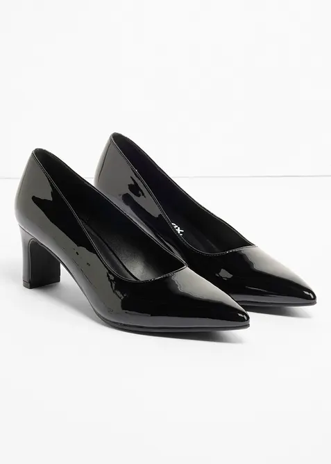 Pumps med lackyta, bonprix