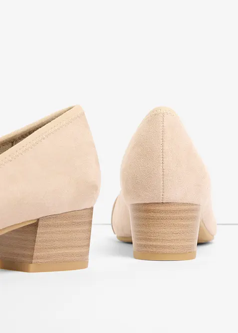 Bekv&auml;ma Jana-pumps i sk&ouml;n vidd, Jana