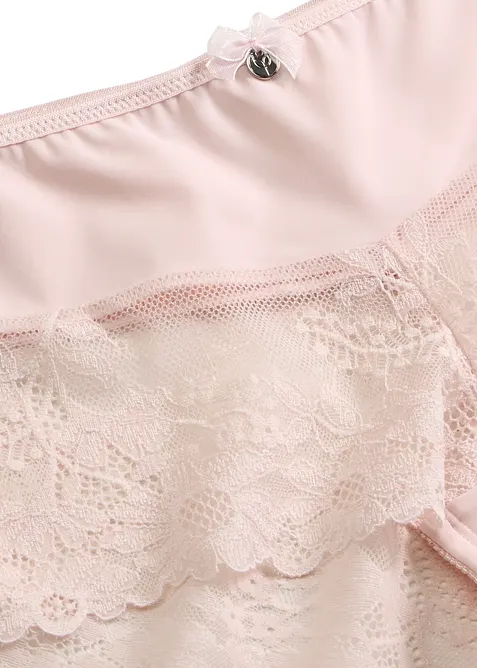 Maxihipstertrosa med fin spets, bonprix