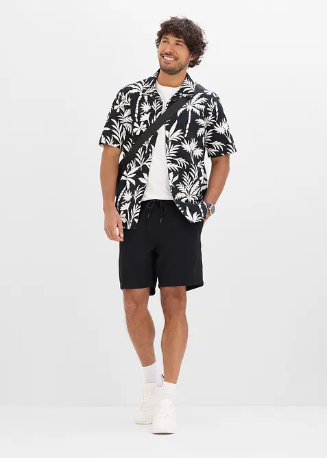Shorts med res&aring;rmidja, avslappnad passform, bonprix