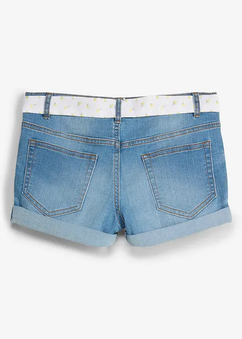Stretchiga jeansshorts med sk&auml;rp, bonprix