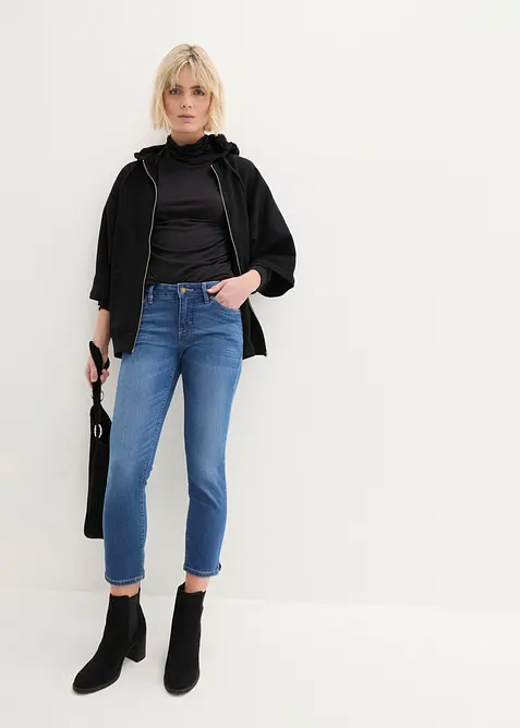 Bekv&auml;ma 7/8-stretchjeans med slits, bonprix