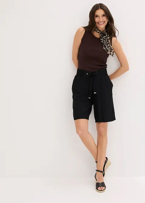 Shorts i viskos med knytband, bonprix