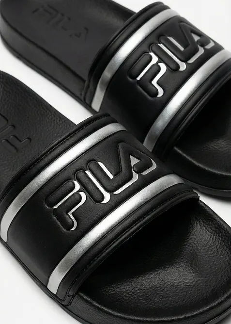 Toffla fr&aring;n Fila med metallicdetaljer, FILA