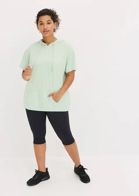 Snabbtorkande sporttopp i oversizemodell med huva, bonprix