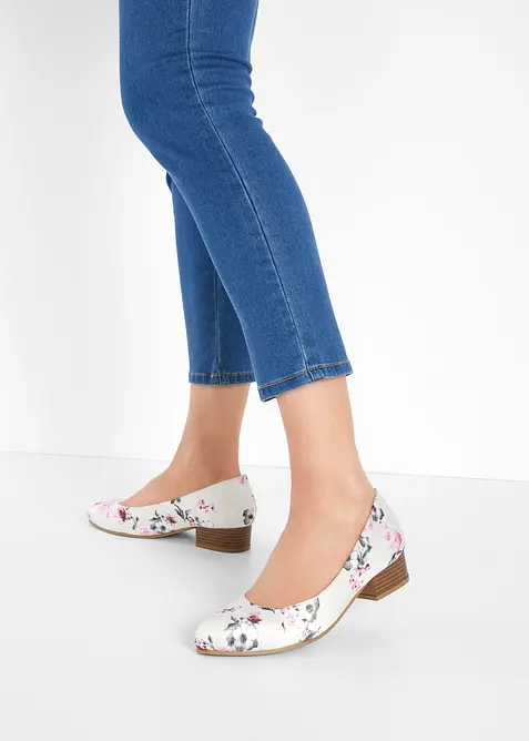 Pumps med blockklack, bonprix