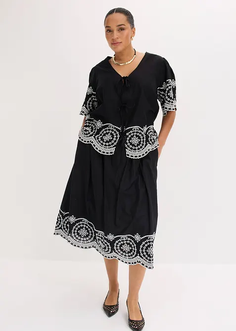 Mellanl&aring;ng kjol i bomull med h&aring;lbroderi, bonprix