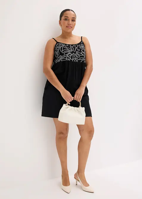 Shorts med h&aring;lbroderi, bonprix