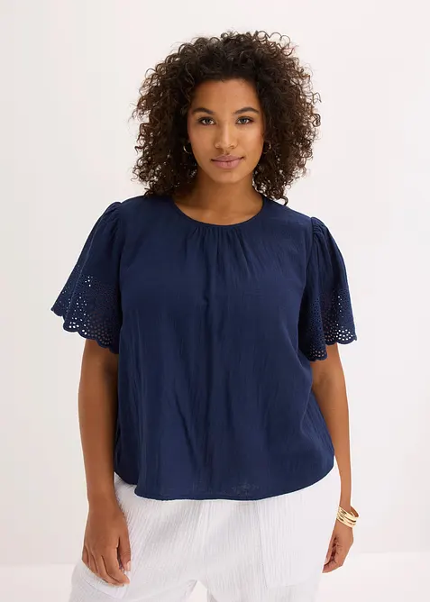 Kort&auml;rmad blus i luftig muslin, bonprix