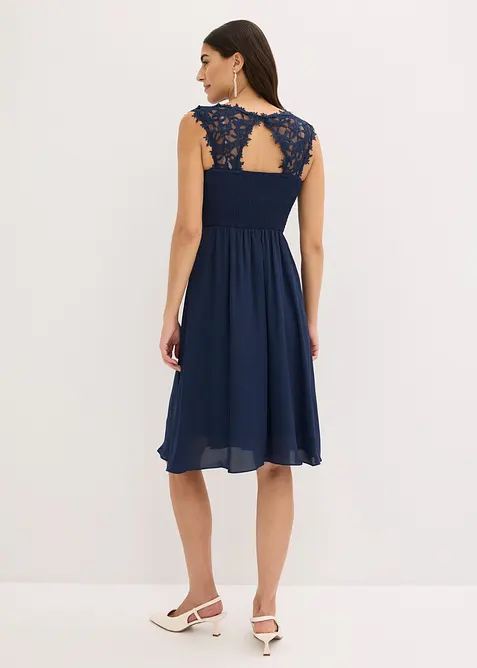 Kl&auml;nning med spets, bonprix