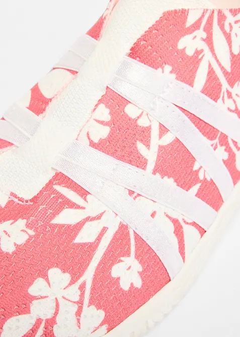 Sneakers med flexibel sula, bonprix