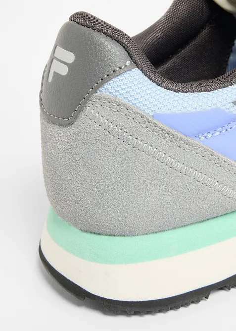 Mjuka sneakers fr&aring;n Fila, FILA