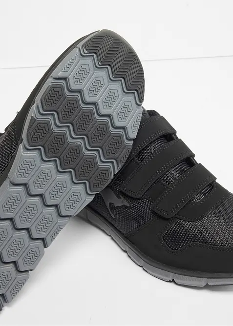 Sneakers med l&auml;tt sula fr&aring;n Kangaroos, Kangaroos