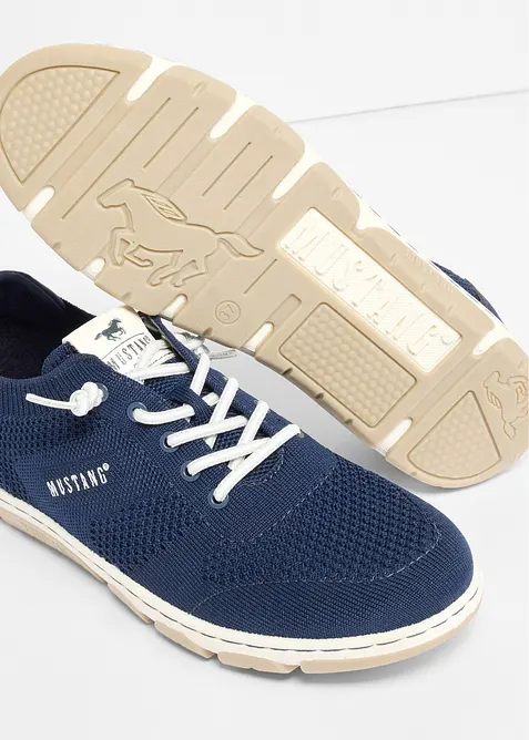 Sneakers fr&aring;n Mustang med flexibel sula, Mustang