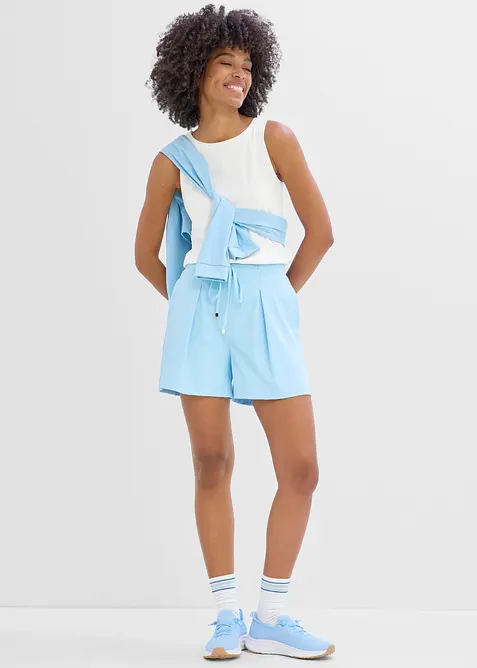 Mycket l&auml;tta funktionsshorts med dekorveck, snabbtorkande, bonprix