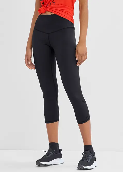 Tr&auml;ningsleggings i capril&auml;ngd med rynkning, snabbtorkande och mycket l&auml;tt material, bonprix