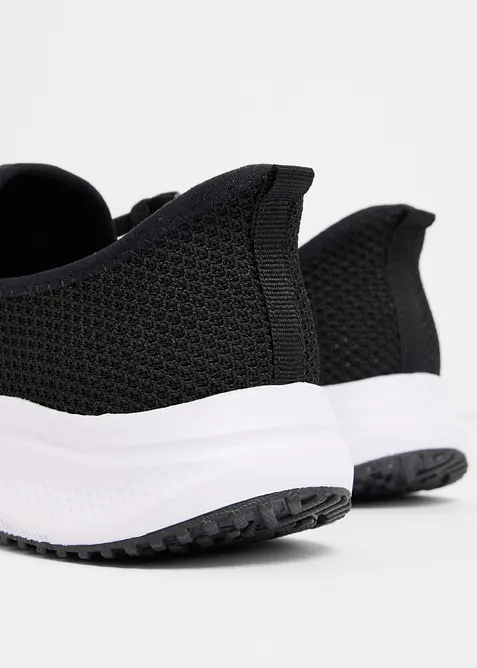 Bekv&auml;ma sneakers i mjukt material, bonprix