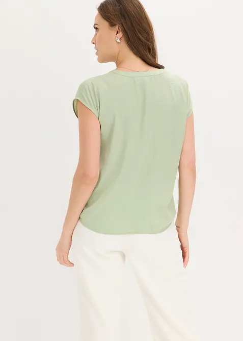 Ledig satinblus med &ouml;verskurna &auml;rmar, bonprix