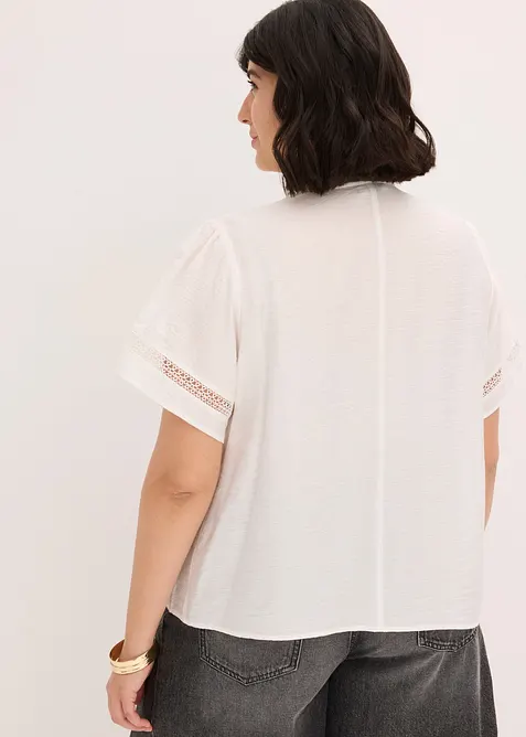 Kort&auml;rmad blus med spetsinf&auml;llning, bonprix