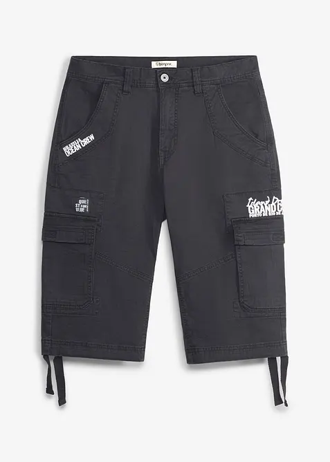 L&aring;nga shorts med stretch och cargofickor, normal passform, bonprix