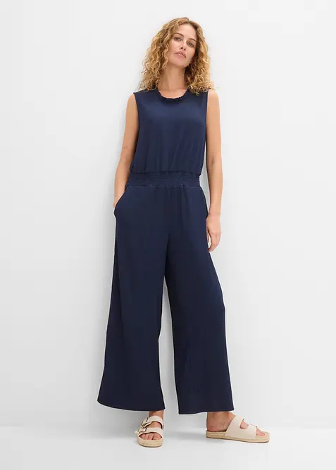 Jumpsuit i kr&auml;ppad jersey med struktur, bonprix