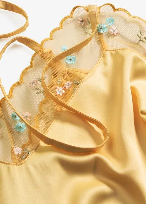 Neglig&eacute; i satin med skirt broderi, bonprix