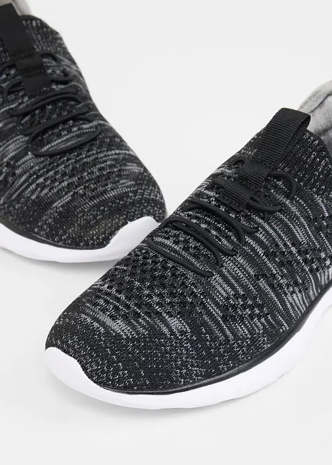 Bekv&auml;ma slip on-sneakers av mjukt material, bonprix