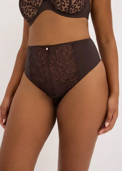 Stringtrosa med h&ouml;g midja och elegant broderi, bonprix