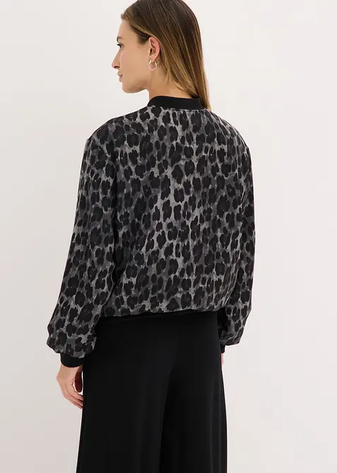 Blusjacka av satin med mjukt fall, bonprix
