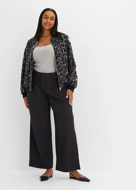 Blusjacka av satin med mjukt fall, bonprix