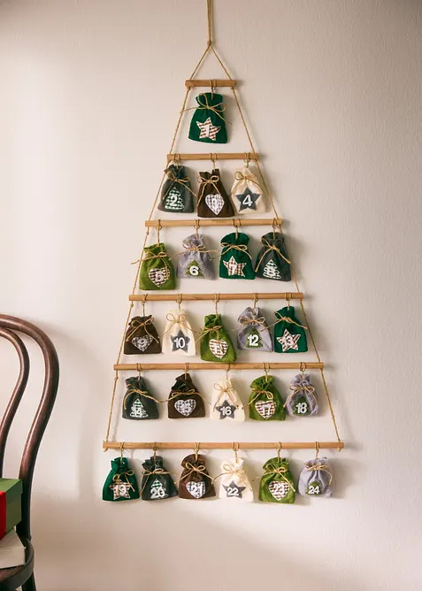 Adventskalender med p&aring;sar, bonprix