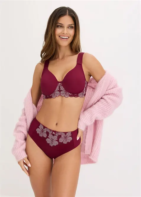 Maxitrosa med elegant broderi, bonprix