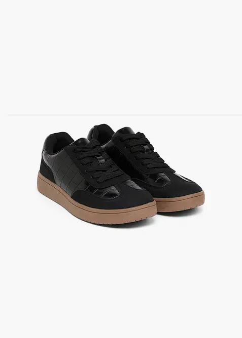 Sneakers med djurm&ouml;nstrade detaljer, bonprix
