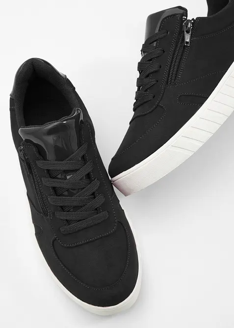 Sneakers med vadderad innersula, bonprix