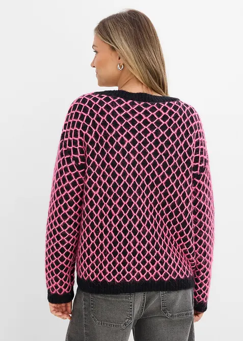 Tr&ouml;ja i boxy modell med fluffigt garn, bonprix