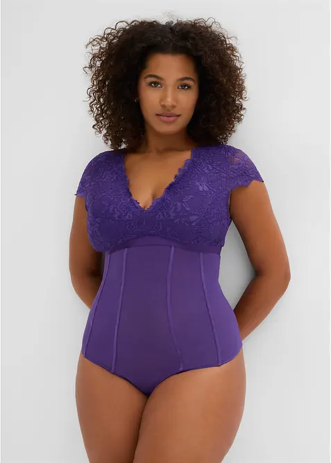 Body med mjuk spets, bonprix